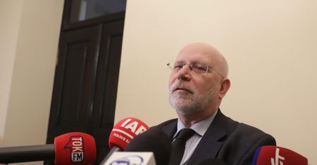 Świrski składa doniesienia do prokuratury. Długa lista podejrzanych