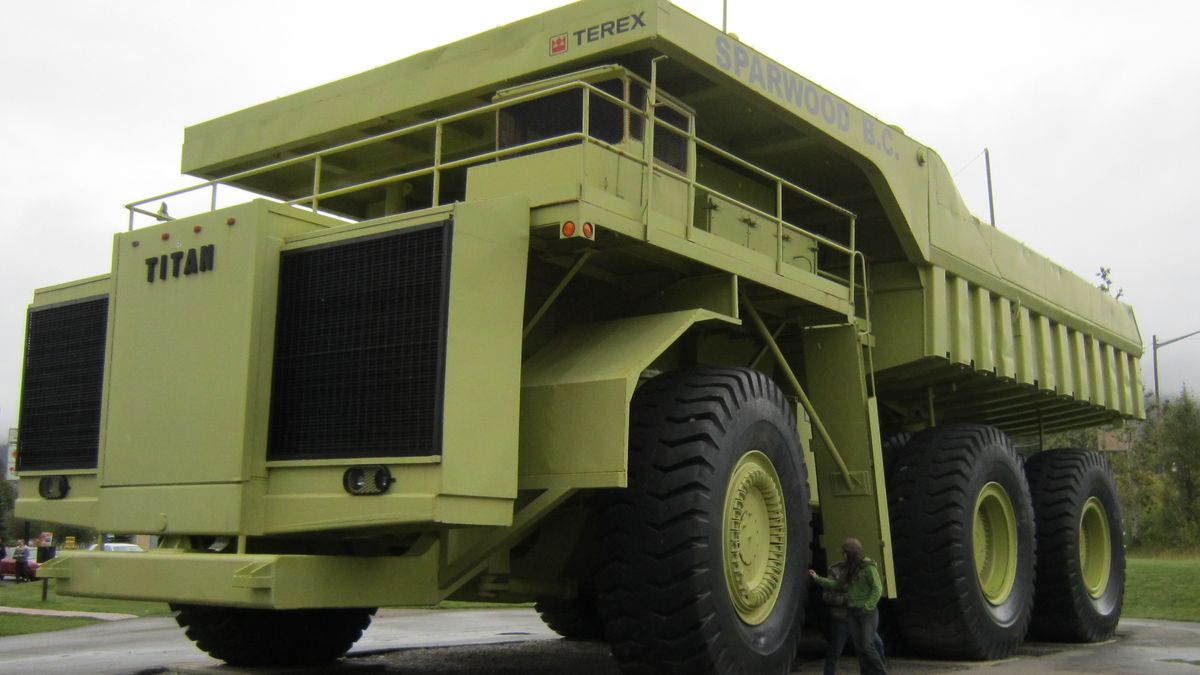 Terex Titan