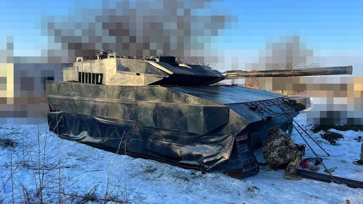 Makieta czołgu Leopard 2A6 w Ukrainie