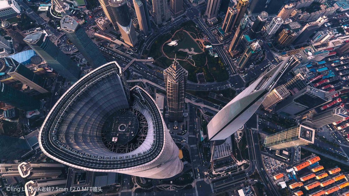 Laowa 7.5 mm f/2 - super szerokokątny obiektyw do systemu Mikro Cztery Trzecie 1