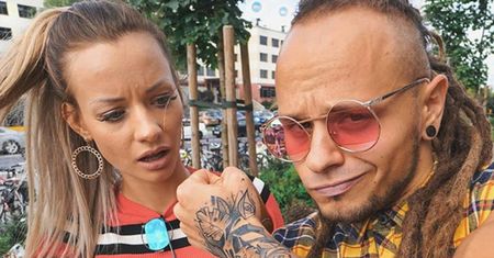 Internauci oburzeni zachowaniem Mateusza z Fit Lovers: "Agresor, świr! Jak nie ma kamer, to MOCNIEJ LEJESZ?"
