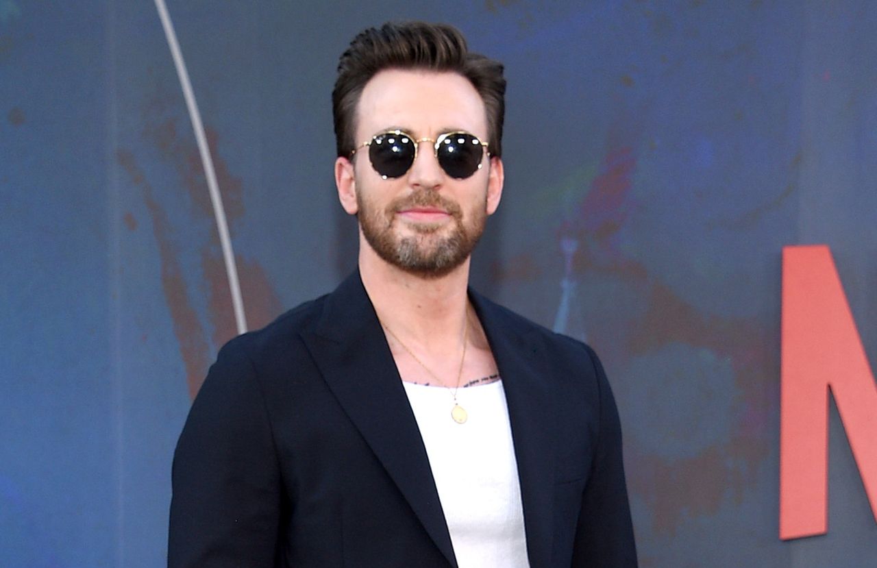 Chris Evans wziął ślub w tajemnicy! Kim jest jego wybranka?