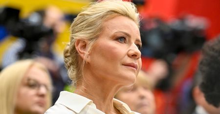 Małgorzata Kożuchowska o ciemnej stronie popularności: "Dostawało mi się za to, w co wierzę, za PÓŹNE MACIERZYŃSTWO..."