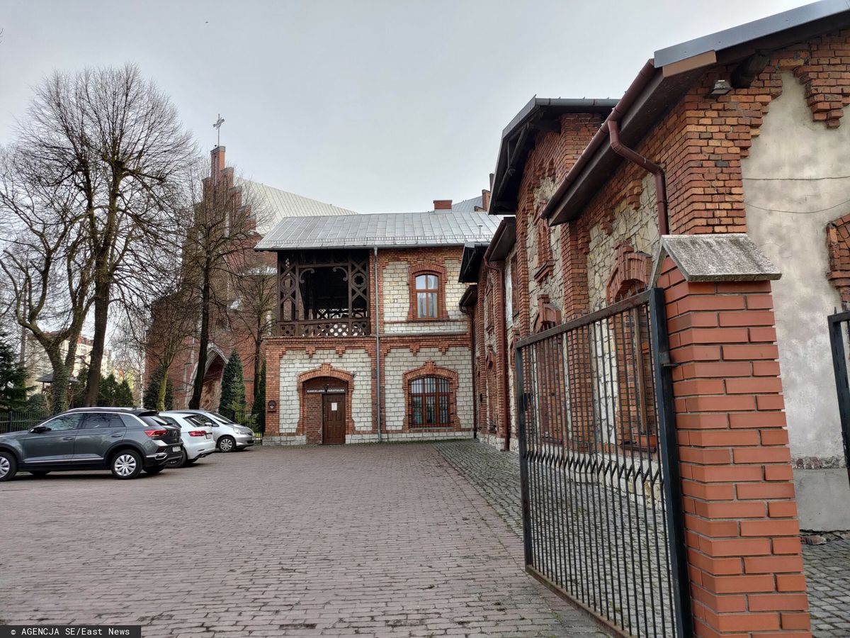 Młody mężczyzna zmarł w mieszkaniu księdza w Sosnowcu