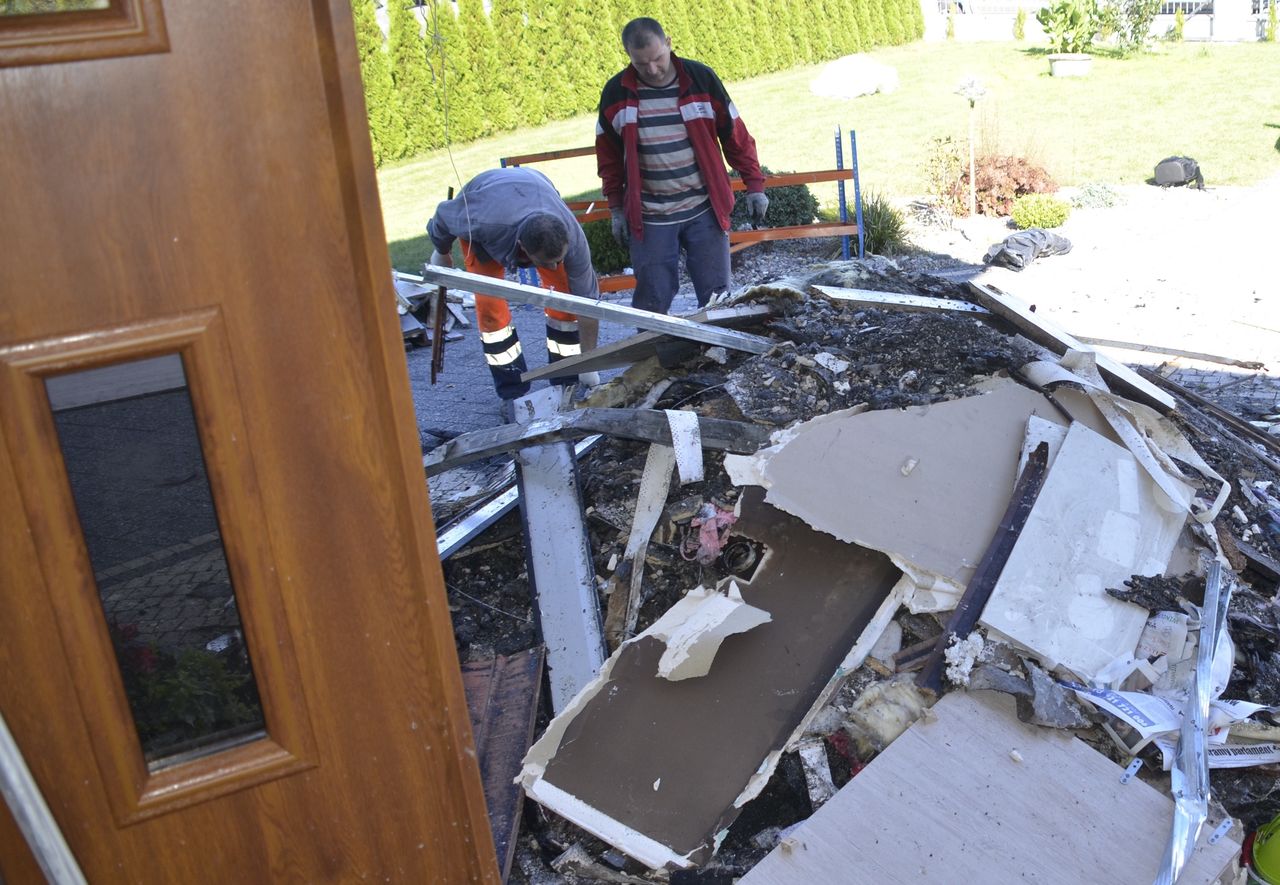 Piorun zniszczył dom 5-dzieci