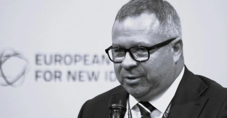 Nie żyje polski miliarder. Był współwłaścicielem firmy Adamed