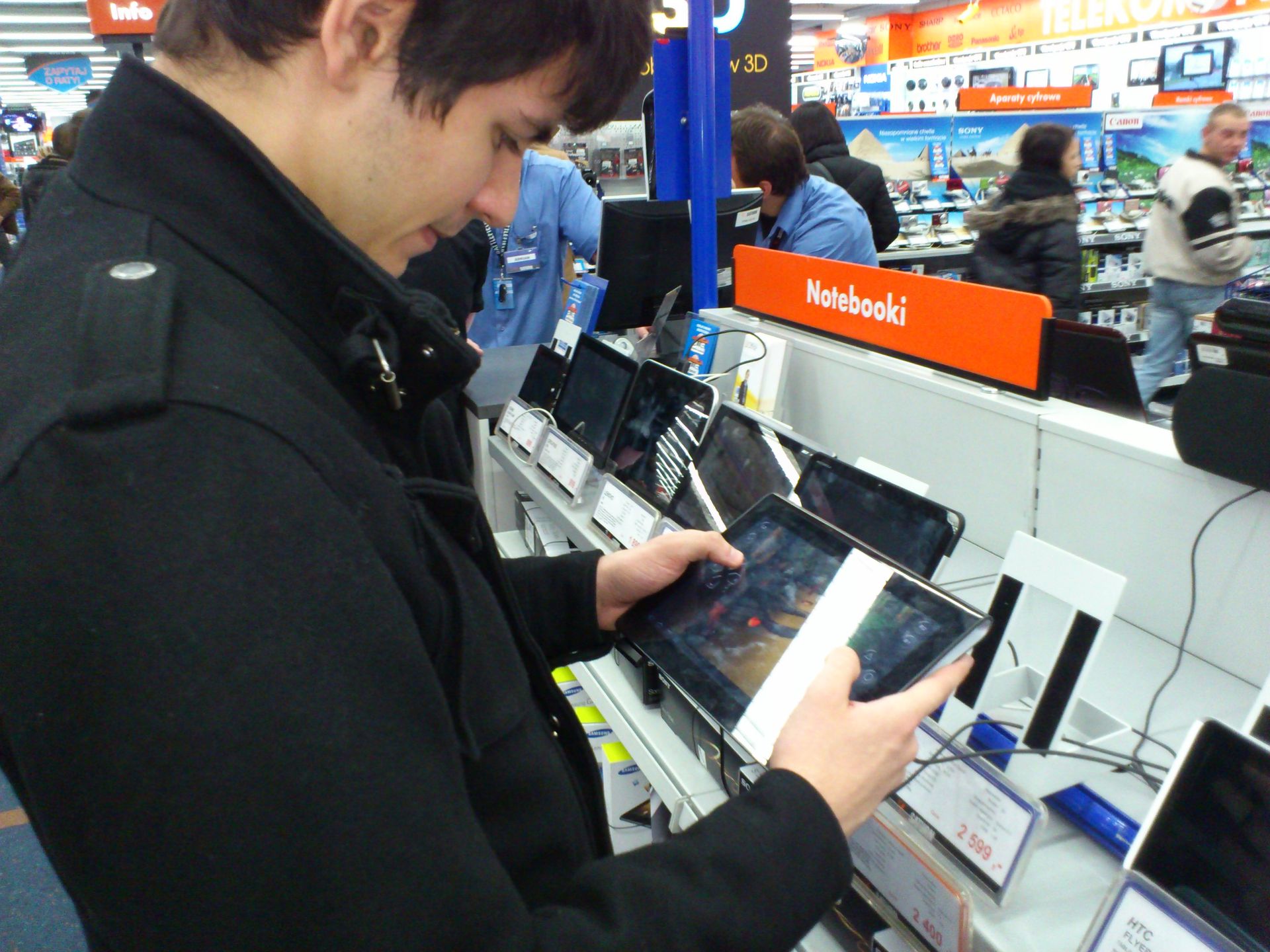 Sony Ericsson Xperia arc S - podrasowana piękność [test] 10