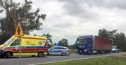 Kobieta rzuciła się pod ciężarówkę na DK 11. Kierowca stanął na wysokości zadania
