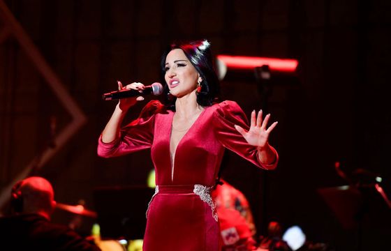 Sylwester z Dwójką 2025 w Katowicach. Justyna Steczkowska kolejną gwiazdą imprezy TVP