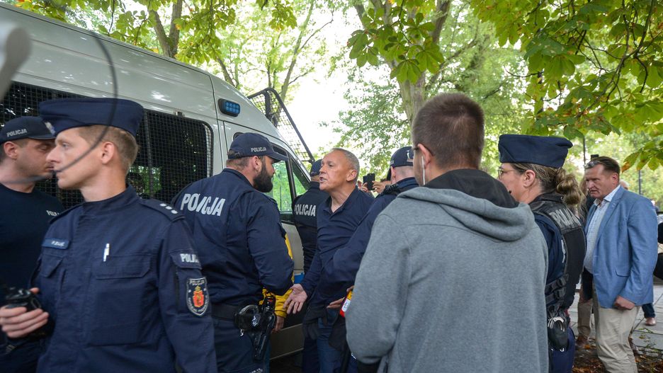 policja
Marcin Obara
kampania, kampania wyborcza, mieszka�cy, polityk, polityka, premier, spotkanie, w otwocku