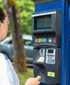 Zapomniała włożyć kartę za szybę. Wygrała w sądzie z Łodzią