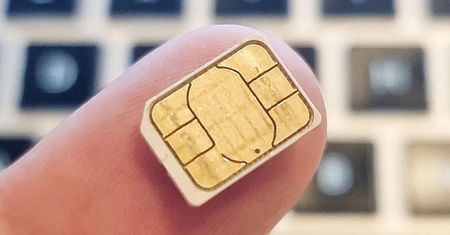 Masz telefon na kartę? Ważny komunikat CSIRT KNF