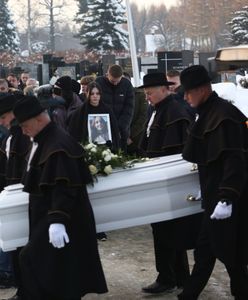 Śmierć 14-letniej Natalii. "Mieszkańców Andrychowa bardzo skrzywdzono"