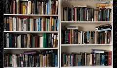 Promocje i szeroki wybór skłaniają Polaków do korzystania z księgarni internetowych