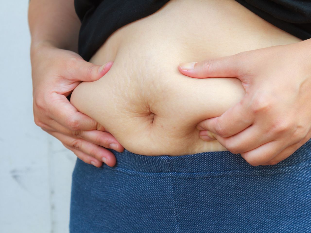 A belly tire is a signal that we should change our diet.