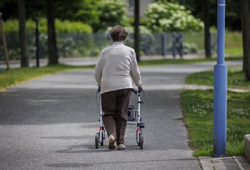 Niemcy zaciskają pasa. Emerytura w polskich ośrodkach