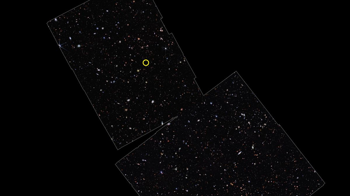 Żółtym okręgiem zaznaczyliśmy obszar, w którym dostrzeżono najstarsze galaktyki, jakie dotychczas odkryli naukowcy. Mają ok. 13,4 miliarda lat.