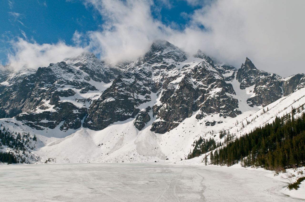 Morskie Oko to jedno z najpopularniejszych miejsc w Tatrach 