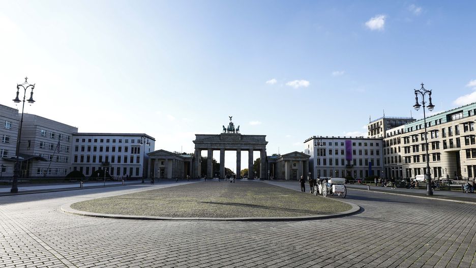 BERLIN, GERMANY - NOVEMBER 03: A view of Brandenburg Gate during autumn season in Berlin, Germany on November 03, 2020. (Photo by Abdulhamid Hosbas/Anadolu Agency via Getty Images)
