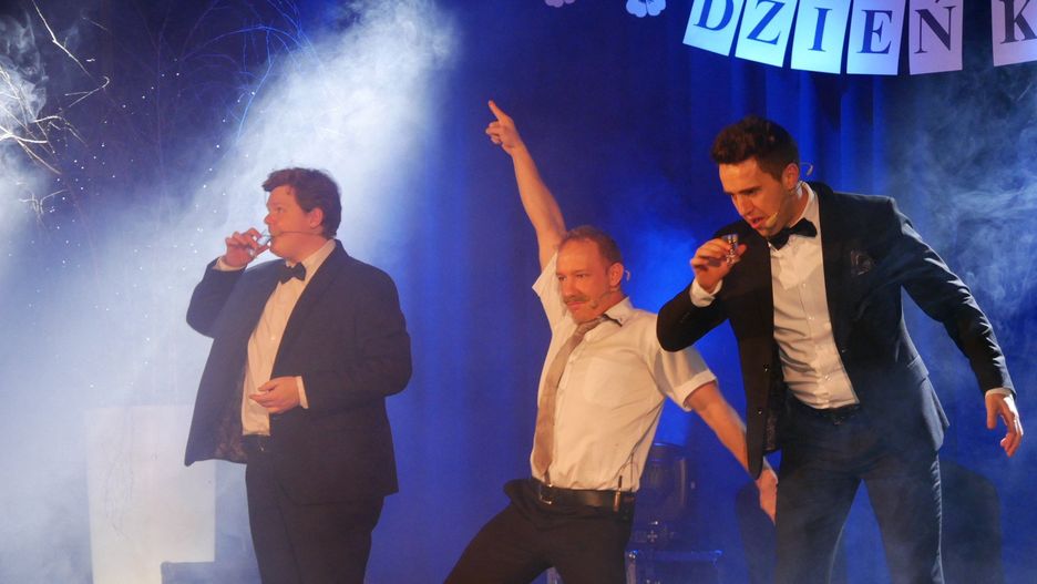 Kabaret Trzecia Strona Medalu wystąpi w czwartek, 18 grudnia w Resursie Obywatelskiej w Radomiu.