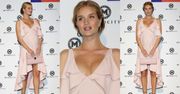 Ciężarna Rosie Huntington-Whiteley chwali się brzuszkiem na ściance