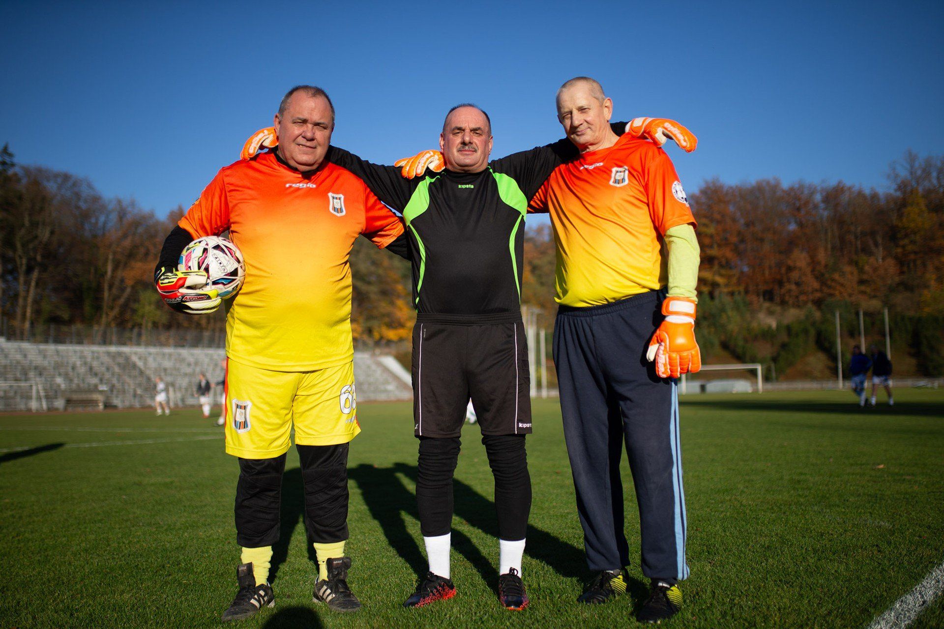 Mecz zakończył się wynikiem 9:2 dla Oldbojów ze Szczecina.