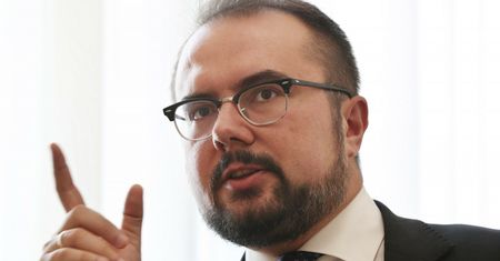 "Wymazywanie" bohaterów. Piotr Jabłoński ujawnił szczegóły ustawy