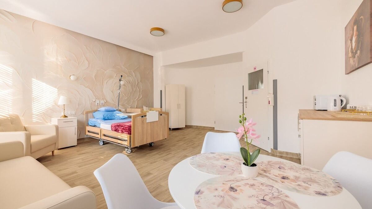 Rodzinna sala poporodowa w Uniwersyteckim Szpitalu Klinicznym nr 4 w Lublinie
