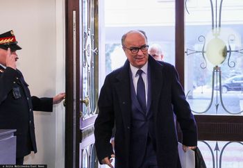 Czarzasty o związkach z Czestnych. "Nie jest na liście sankcyjnej"