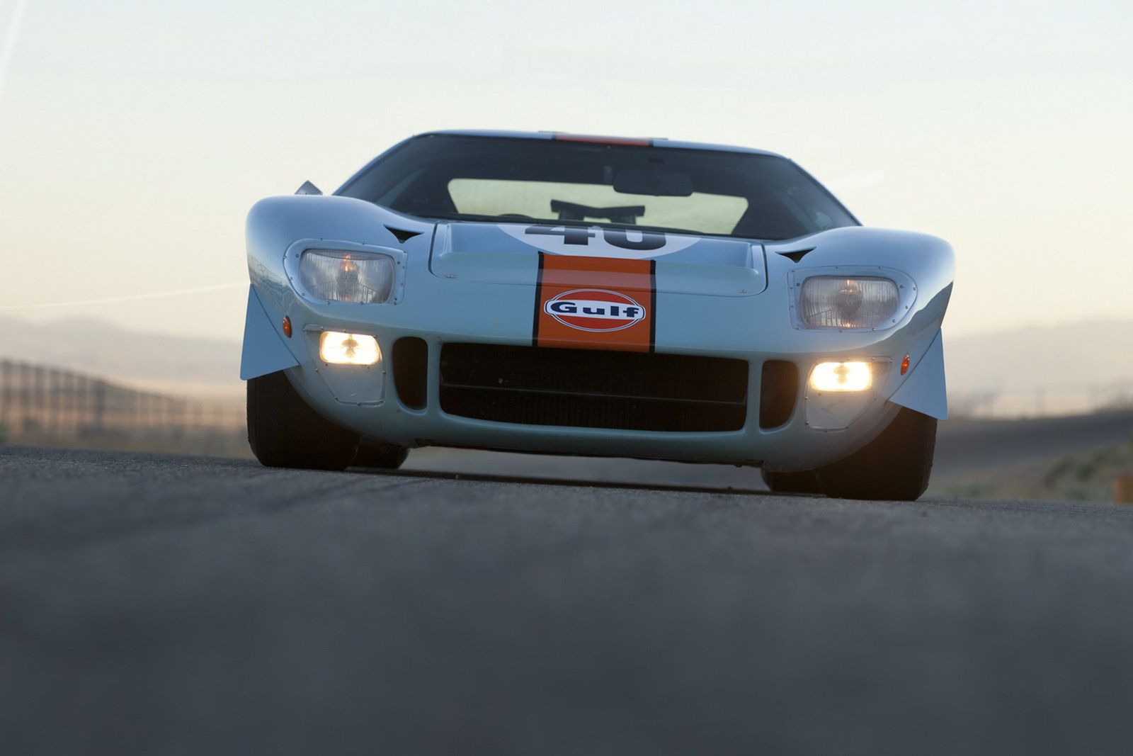Ford GT40 Gulf/Mirage Lightweight z filmu z McQueenem [galeria] 19