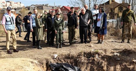 Przedstawiciel ONZ odwiedził Buczę. "Jestem zszokowany"