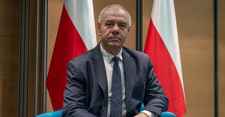 Sasin wrzucił wpis o swojej metamorfozie. Zrzucił 50 kg