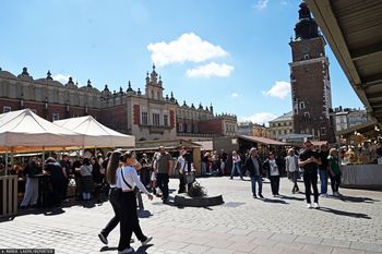 Boom na platformy do rezerwacji noclegów. Wzrost o 203 proc. w Polsce