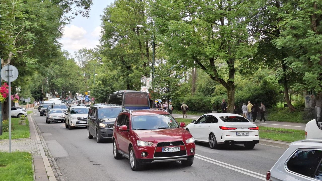 Zakopane: Drogowy armagedon. Miasto stanęło w gigantycznym korku