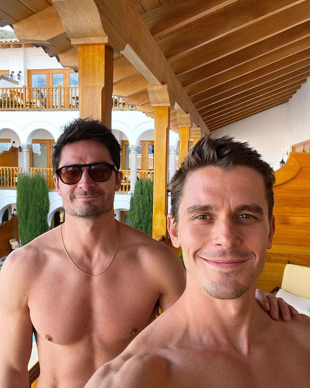 Antoni Porowski i Kevin Harrington 