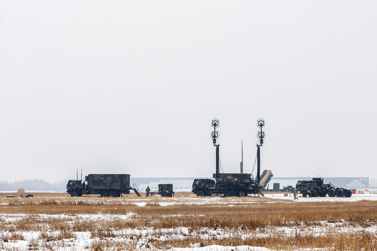 RZESZOW, POLAND - MARCH 09: US Patriot missile defense batteries newly installed at the Rzeszow airport located near the Poland-Ukraine border in Rzeszow, Poland on March 09, 2022. The US military said that it is ârepositioningâ two Patriot missile defense batteries to Poland "to confront any potential threats" to allies and NATO territory amid Russiaâs war in Ukraine. (Photo by Agnieszka Majchrowicz/Anadolu Agency via Getty Images)