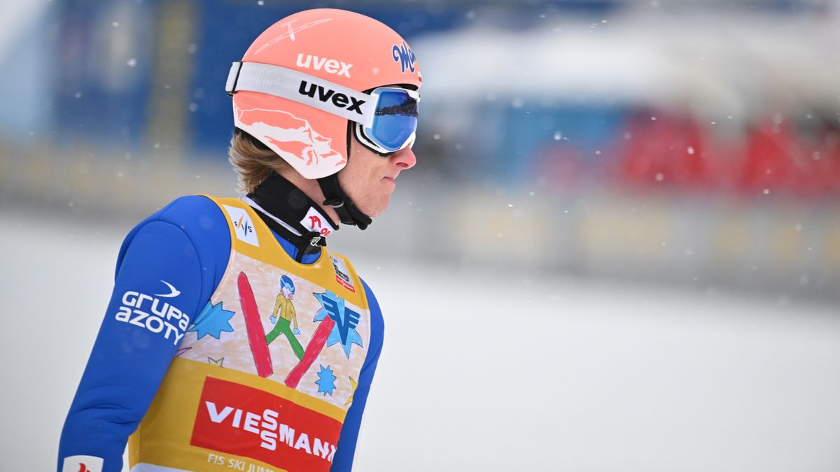 Bad Mitterndorf, AUSTRIA - JANUARY 28: Dawid Kubacki of Poland competes during the Individual HS235 at the FIS World Cup Ski Jumping Men Kulm on January 28, 2023 in Bad Mitterndor, Austria. (Photo by Bjoern Reichert/NordicFocus/Getty Images)