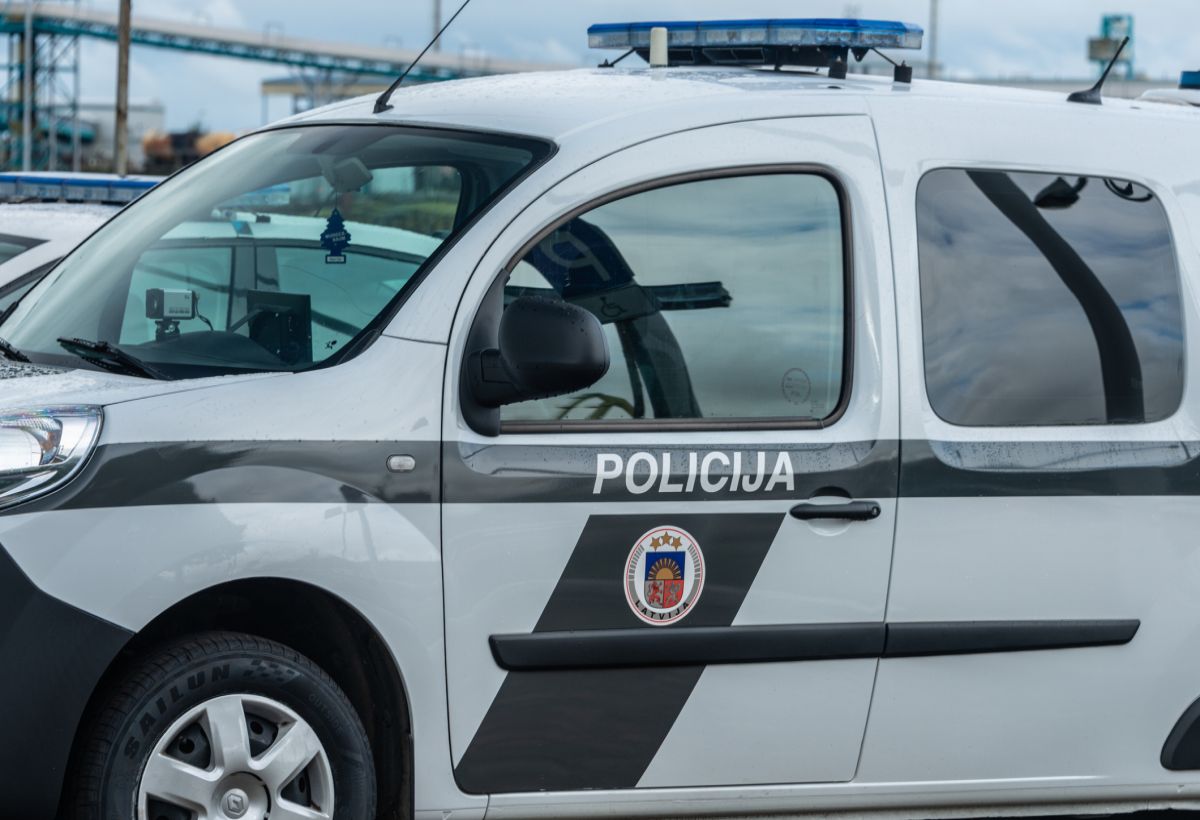 Akcja łotewskich służb. Odkryto nielegalną wytwórnię papierosów