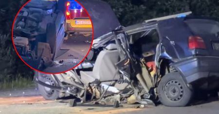 Auto rozerwane na pół. Makabryczny wypadek pod Mińskiem Mazowieckim
