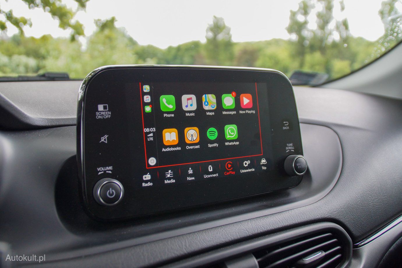 Apple CarPlay w Fiacie Tipo (fot. Michał Zieliński)