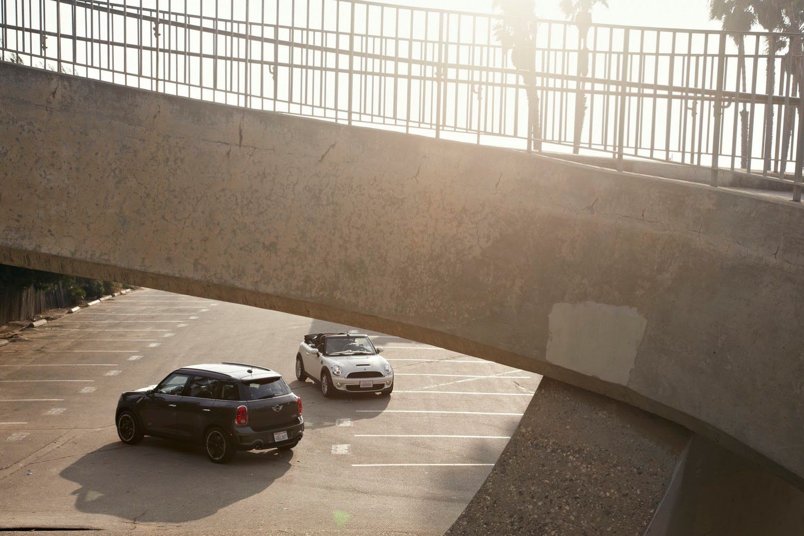 Galeria Mini jako celebracja sprzedaży półmilionowego egzemplarza w USA 61