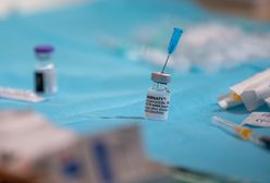 Trzecia dawka szczepionki przeciw COVID-19. Jak zapisać się na szczepienie?