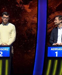 Szał na punkcie uczestnika "Jeden z dziesięciu". Artur Baranowski szturmem podbił serca Polaków