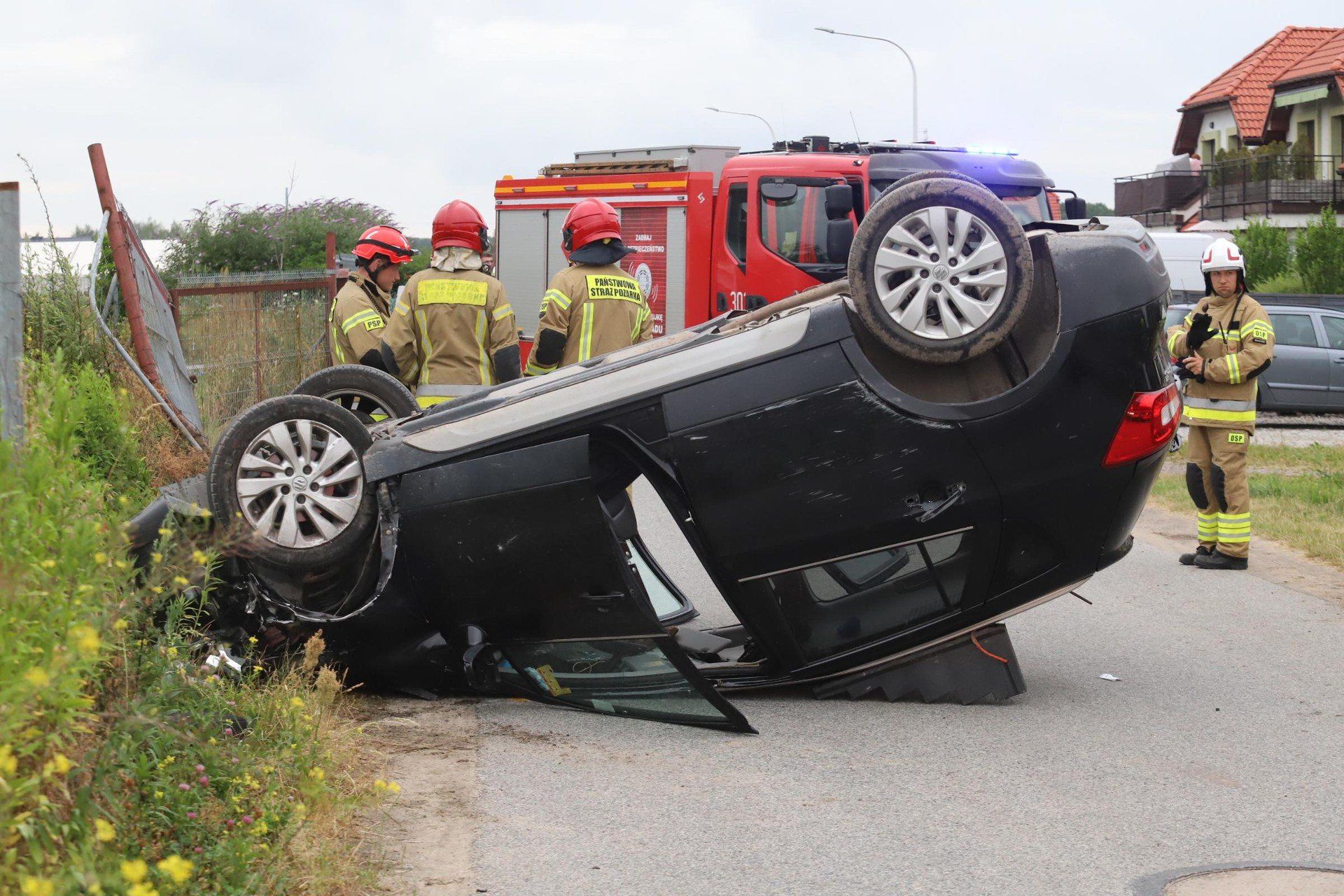 Analizując statystyki z pierwszego półrocza bieżącego roku, zauważalny jest wyraźny wzrost liczby wypadków drogowych - 381 zdarzeń to o 26 więcej niż w analogicznym okresie roku 2024
