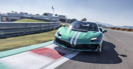 Pierwsza jazda: Ferrari 296 Speciale - poczuj się jak Kubica