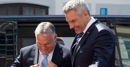 Europejski bankomat Putina. Nie tylko Węgrzy grają rolę "pożytecznego idioty Kremla"