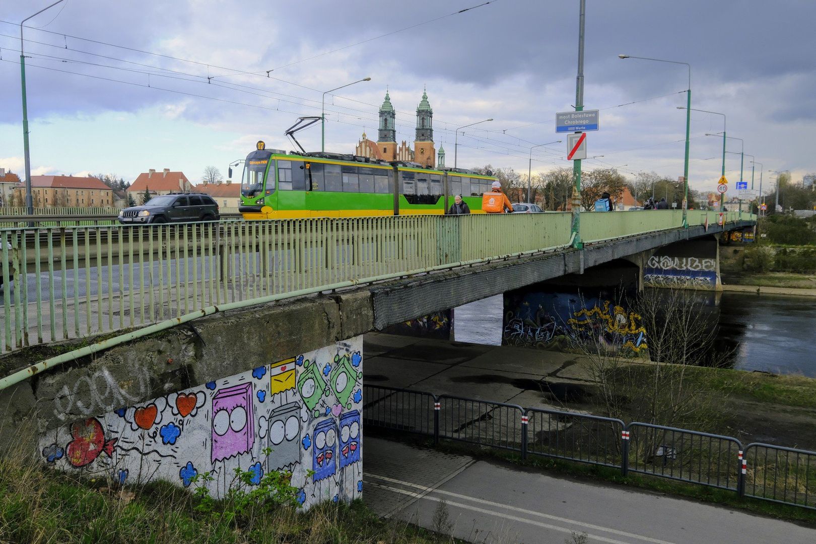 Poznań czeka na remont mostu Chrobrego. Chętnych na przebudowę nie brakuje