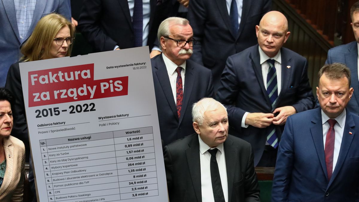 Szymon Hołownia uderza w PiS. Wystawił gigantyczną fakturę