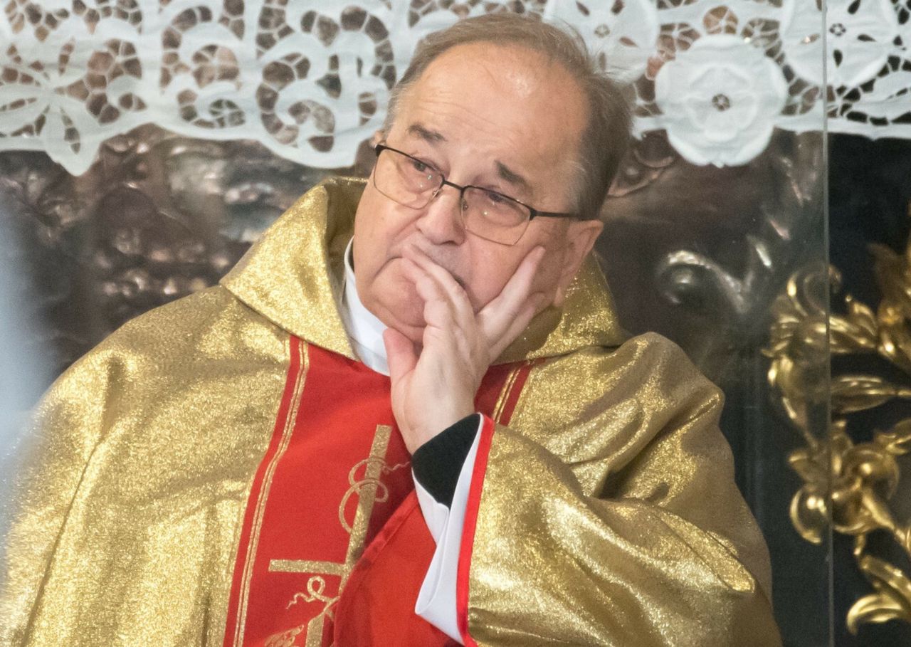 Jak mieszka Tadeusz Rydzyk? Twierdzi, że nie miał nawet łóżka