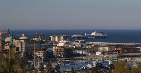 Port w Gdyni opóźniony. "Mam nadzieję, że jego rozbudowa nikogo nie uwiera"